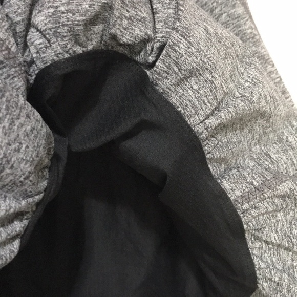 LULULEMON Awareness double layer bubble tank gray black 2 - Picture 9 of 13